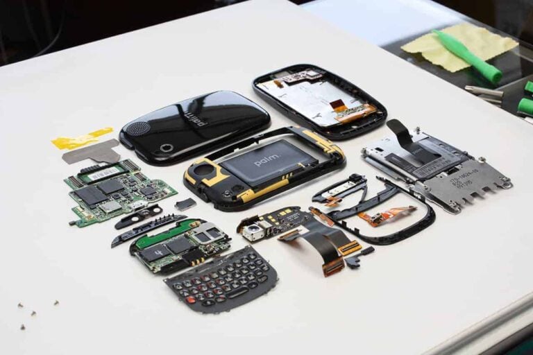 Creative Ways to Recycle Cell Phones